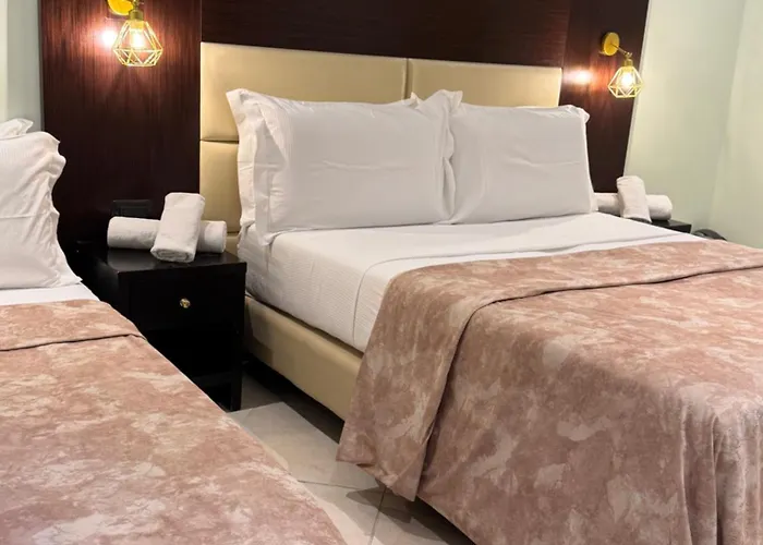 Pensión Sofia 4*